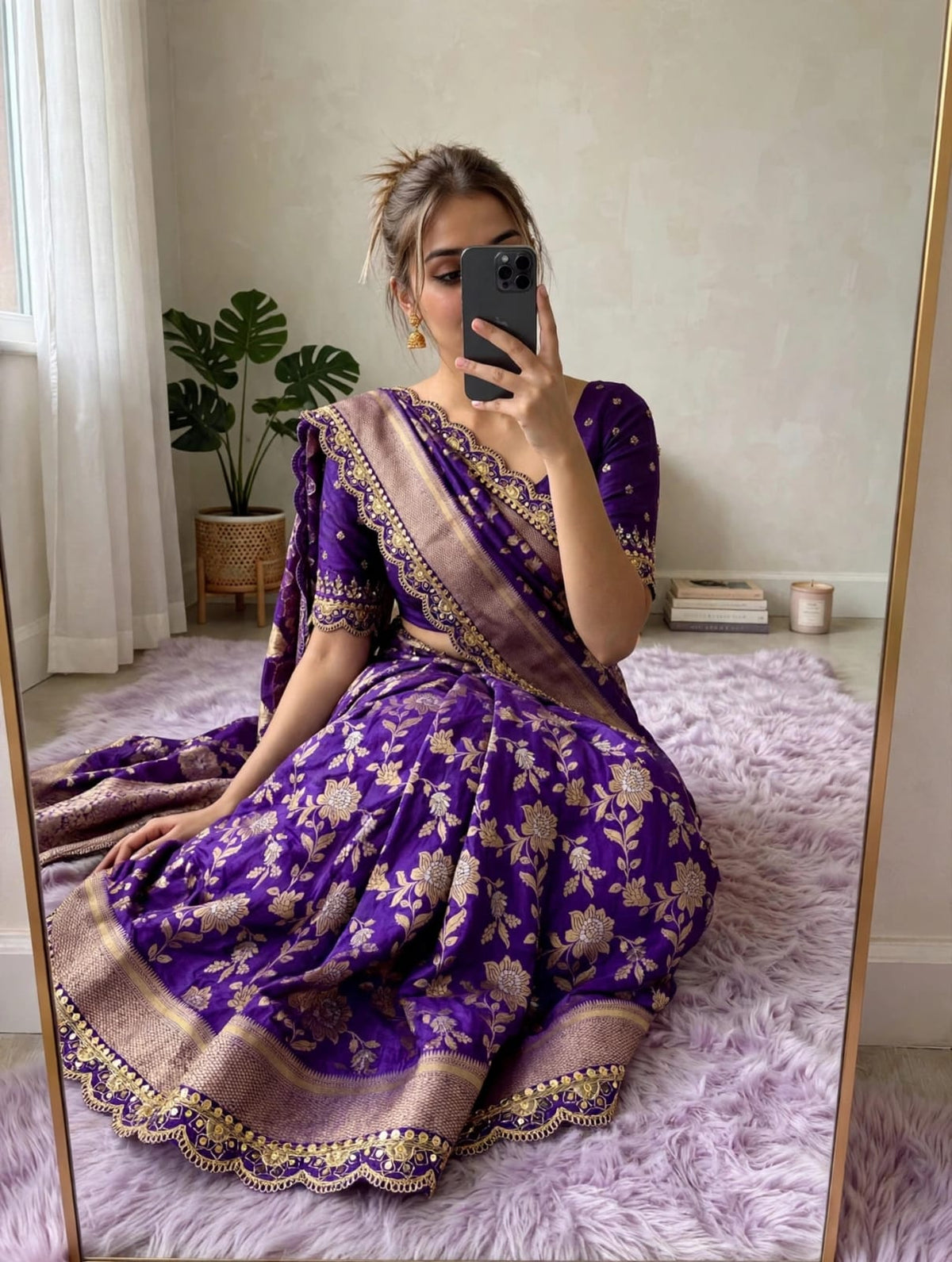 Semi Kanjivaram Jaal Floral Zari Weaving Saree with Scalloped Borders