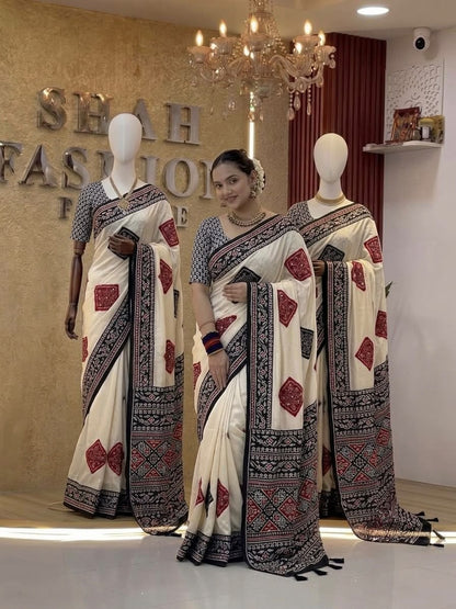 Bandhini Modal Crepe Silk Saree with Real Mirror Work