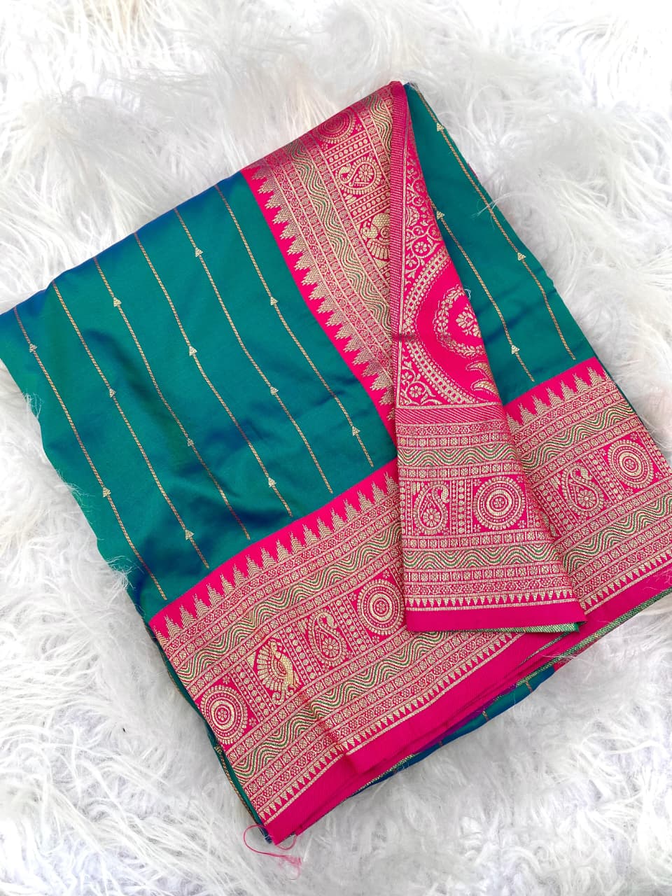 Paithani Silk Weaving Saree
