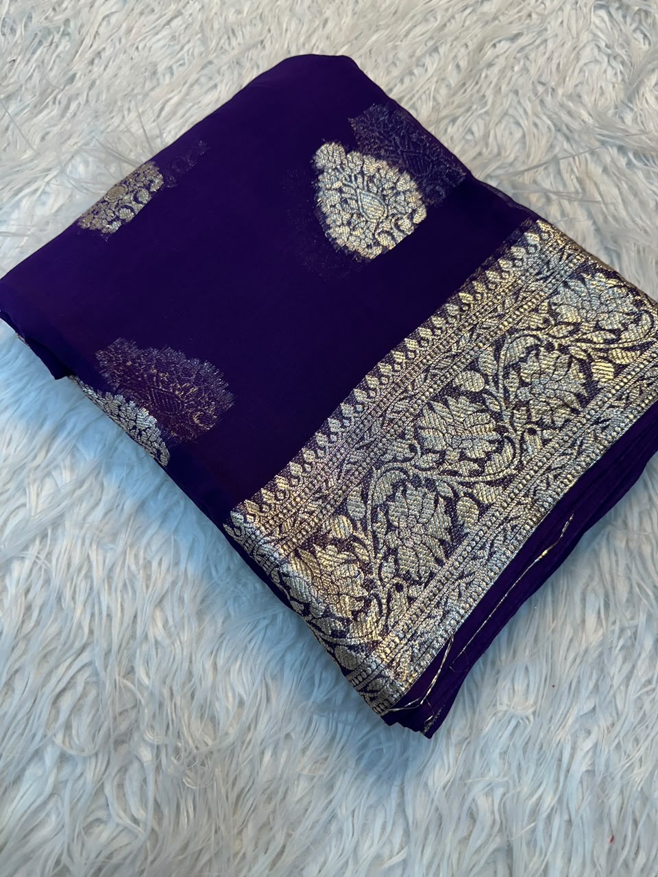 Viscose Georgette Silk Saree with Viscose Zari Borders