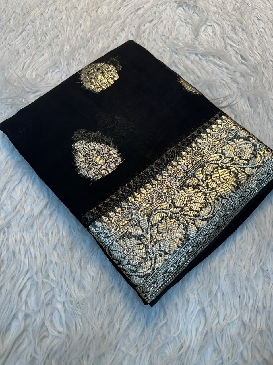 Viscose Georgette Silk Saree with Viscose Zari Borders