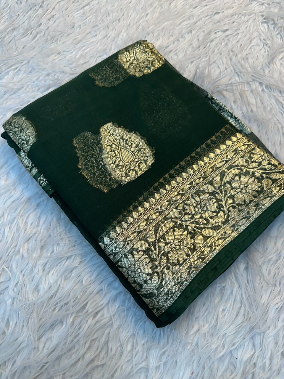 Viscose Georgette Silk Saree with Viscose Zari Borders