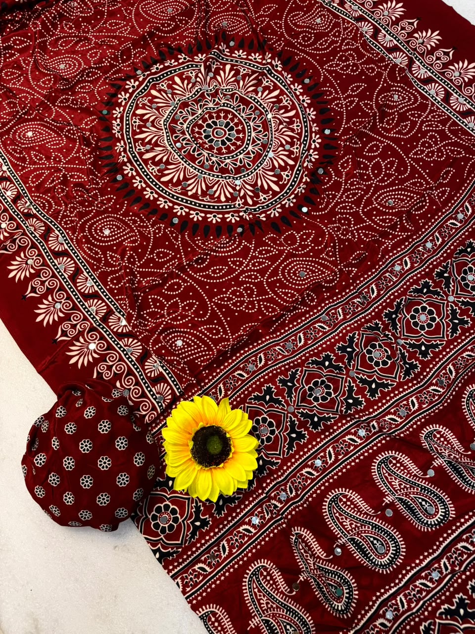 Crepe Silk Mirror Work Bandhani Saree