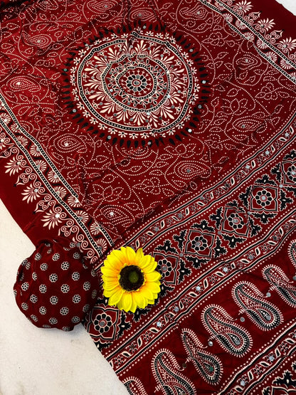 Crepe Silk Mirror Work Bandhani Saree