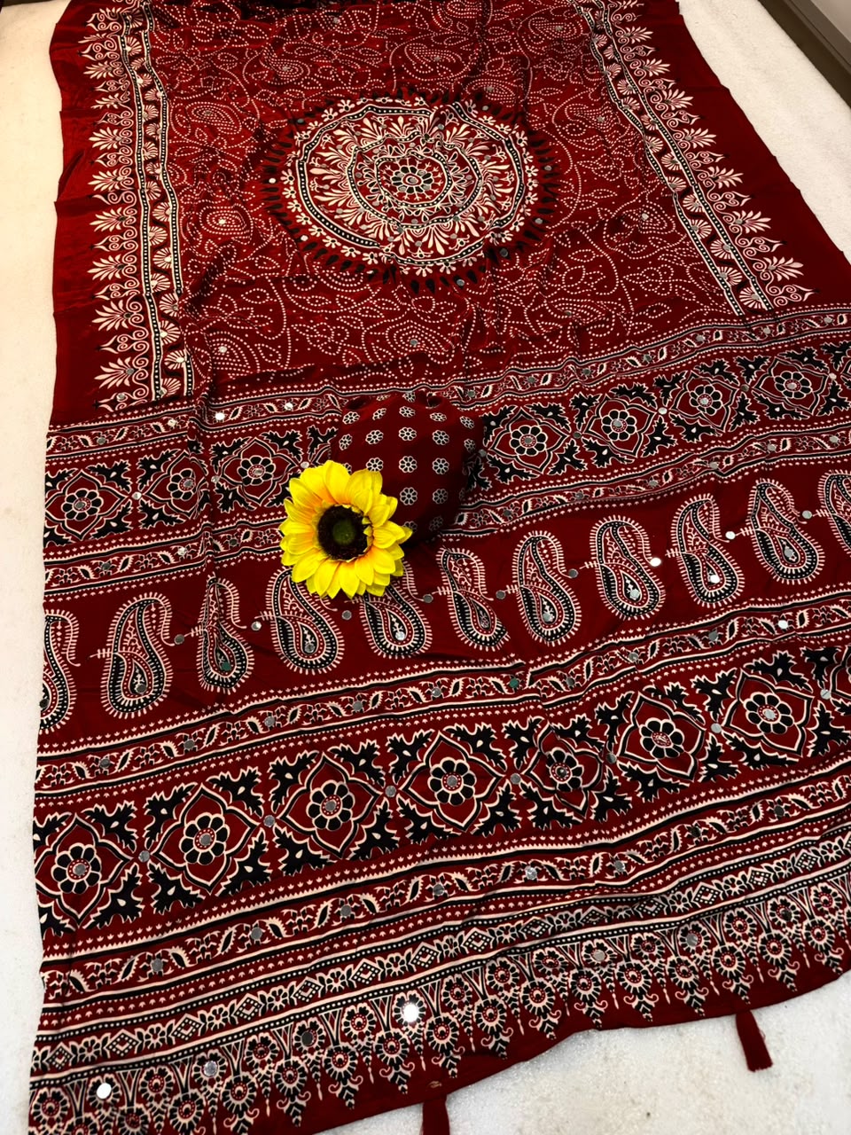 Crepe Silk Mirror Work Bandhani Saree