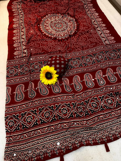 Crepe Silk Mirror Work Bandhani Saree