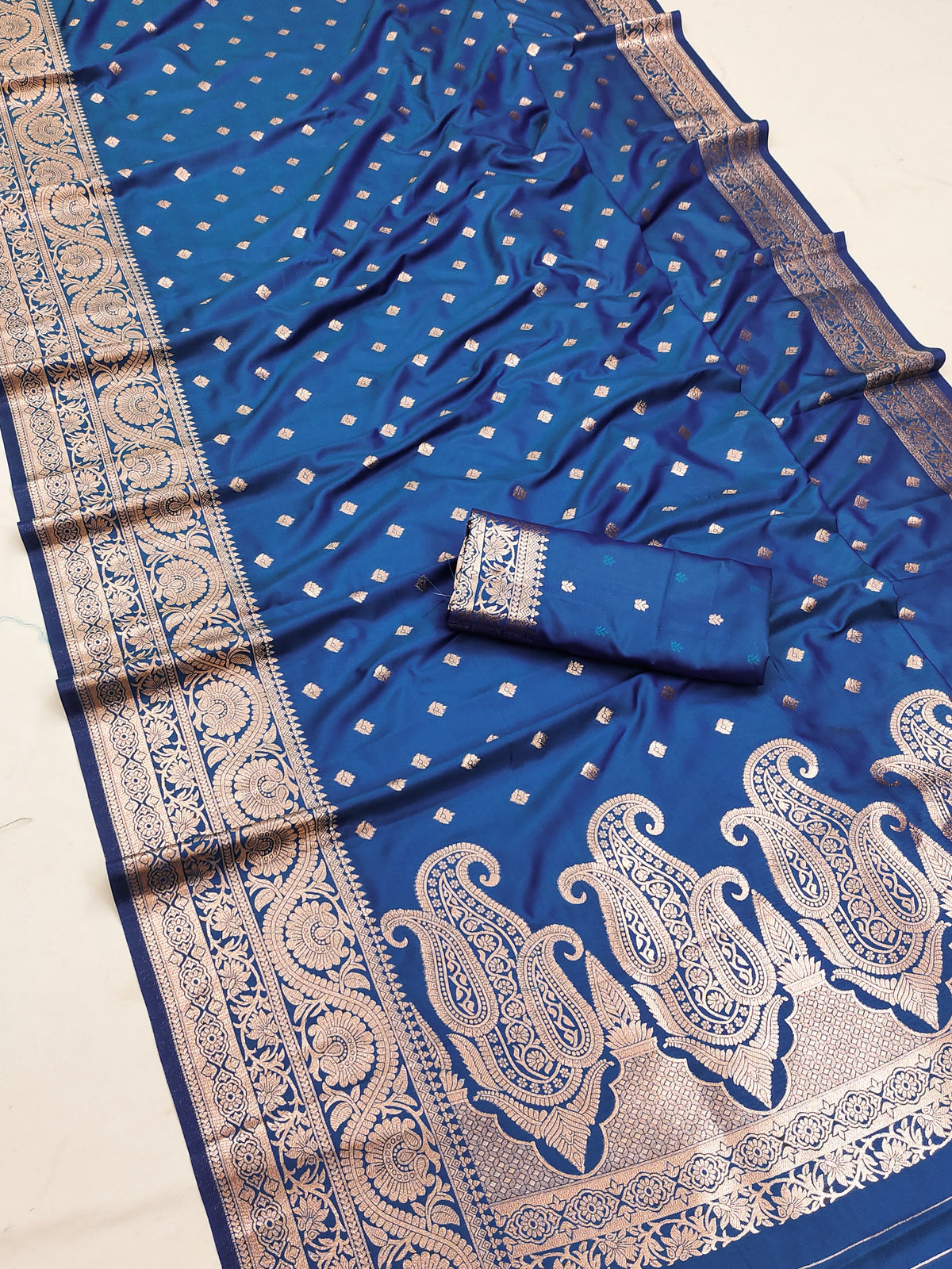 Banarasi Silk Weaving Saree