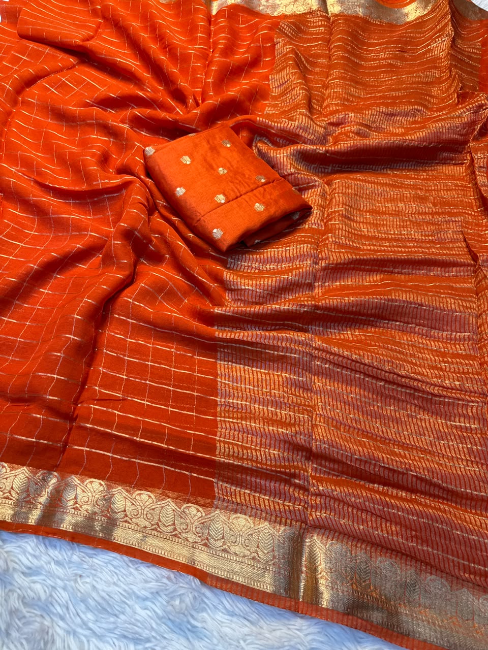 Georgette Viscose Zari Checked Saree with Zari Borders & Chit Pallu
