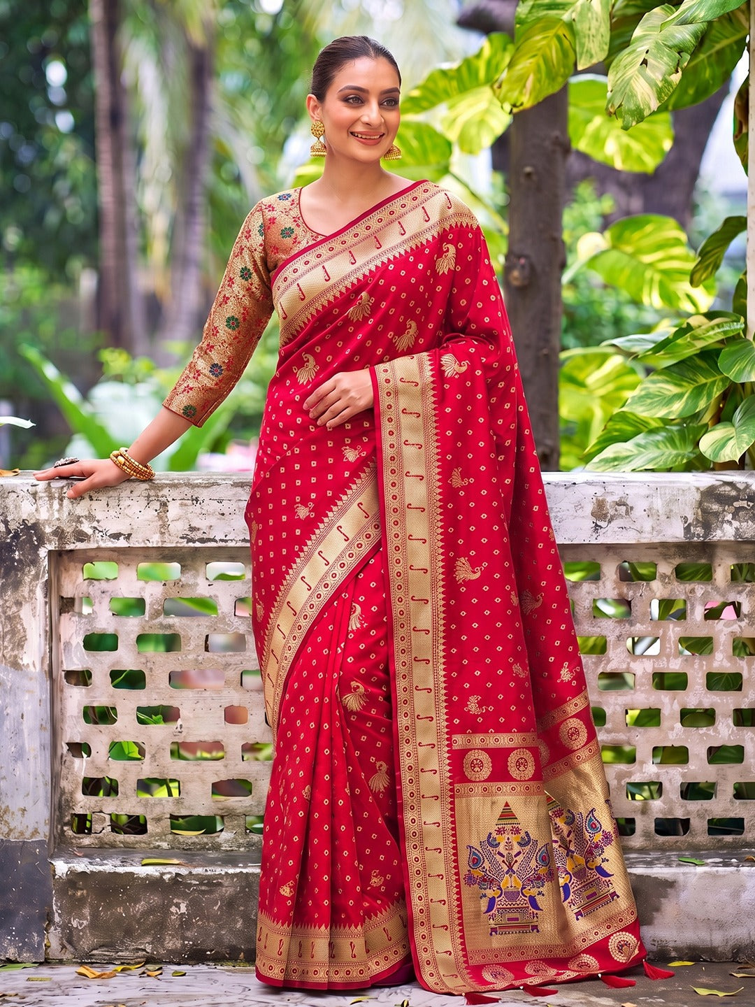Semi Kanjivaram Banarasi Silk Saree