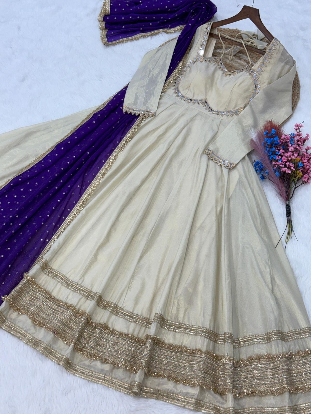 Cosmos Silk Long Flared Kali Pattern Suit – 125 AED